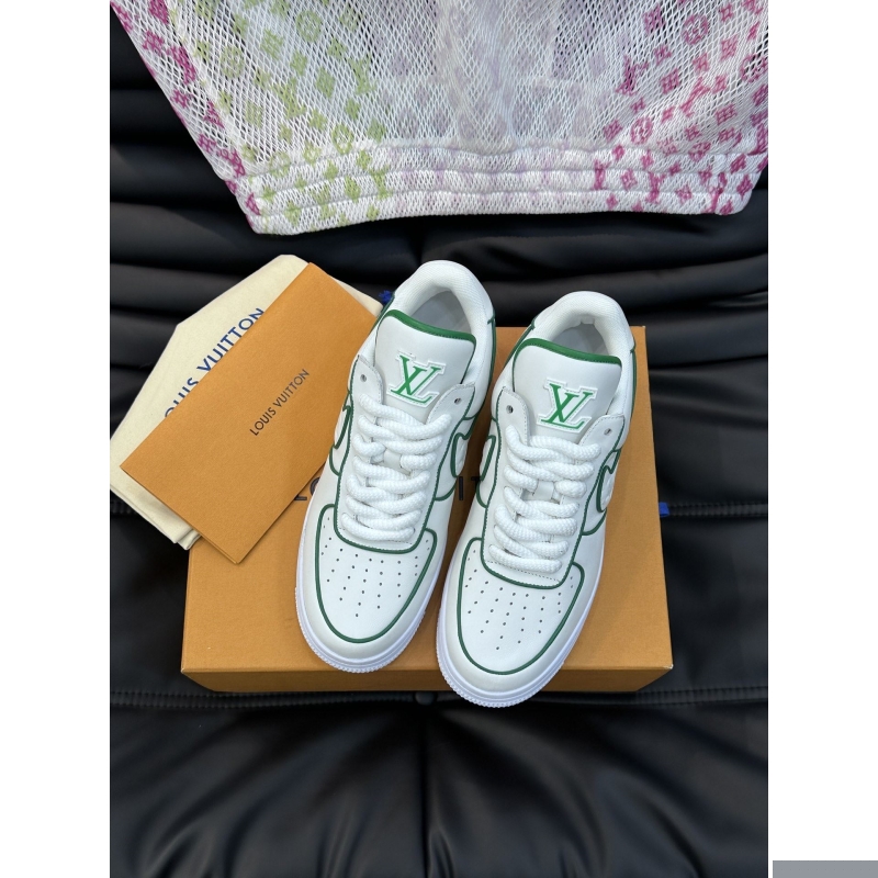 l**is V*t*n sneakers